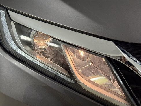 Used 2018 Honda Odyssey EX-L image 44