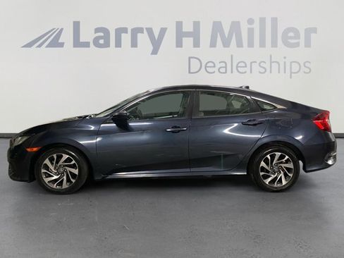 Used 2017 Honda Civic EX image 2