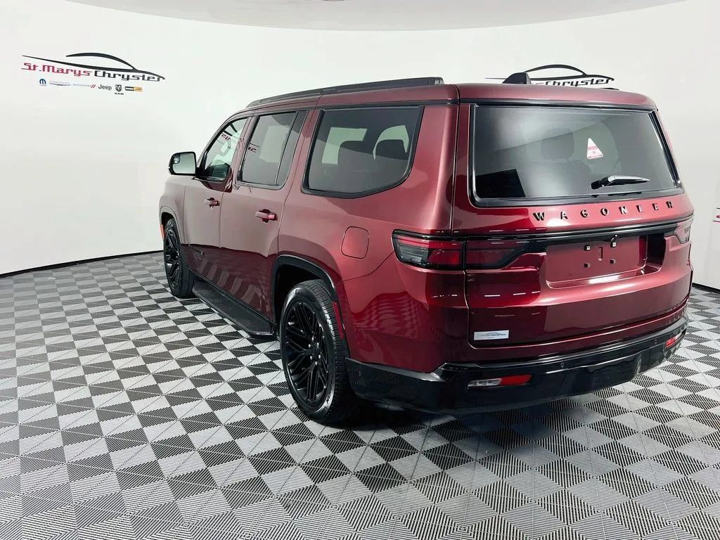 Used 2024 Jeep Wagoneer Series II w/ Convenience Group I AWD/4WD image 6