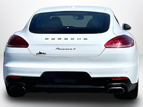 Used 2016 Porsche Panamera 4 AWD/4WD image 7
