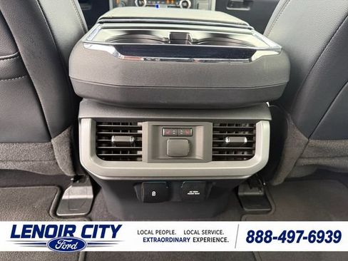 Used 2024 Ford F150 Lariat w/ Equipment Group 502A High AWD/4WD image 14