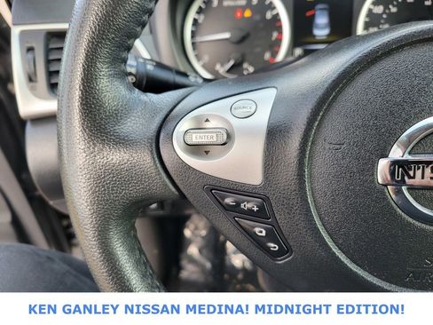 Used 2018 Nissan Sentra SR w/ SR Midnight Edition Package image 31