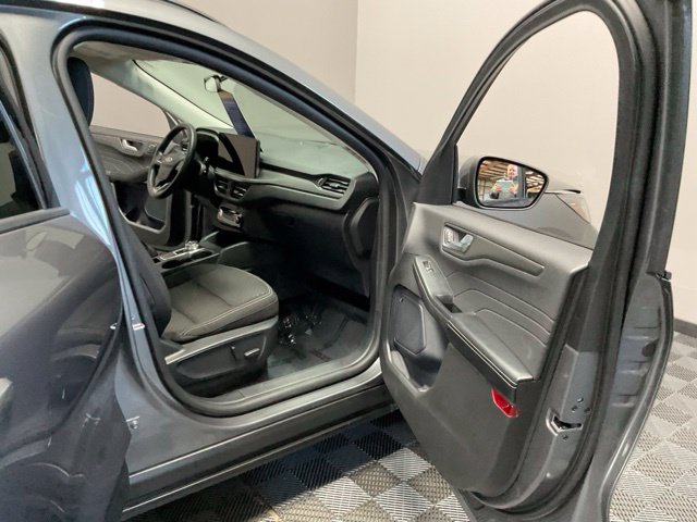 Used 2024 Ford Escape Active w/ Tech Pack #2 AWD/4WD image 22