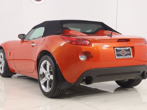 Used 2008 Pontiac Solstice GXP w/ Premium Package image 4