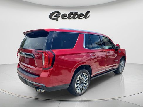 Used 2024 GMC Yukon Denali Ultimate AWD/4WD image 3
