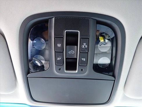 Used 2017 Kia Sorento SX AWD/4WD image 23