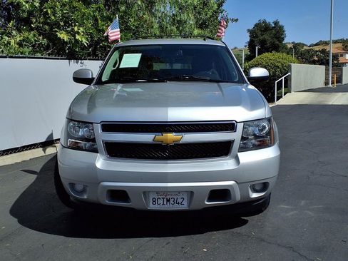 Used 2013 Chevrolet Tahoe LS w/ Convenience Package RWD image 2