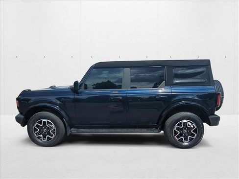 Used 2021 Ford Bronco Outer Banks image 9