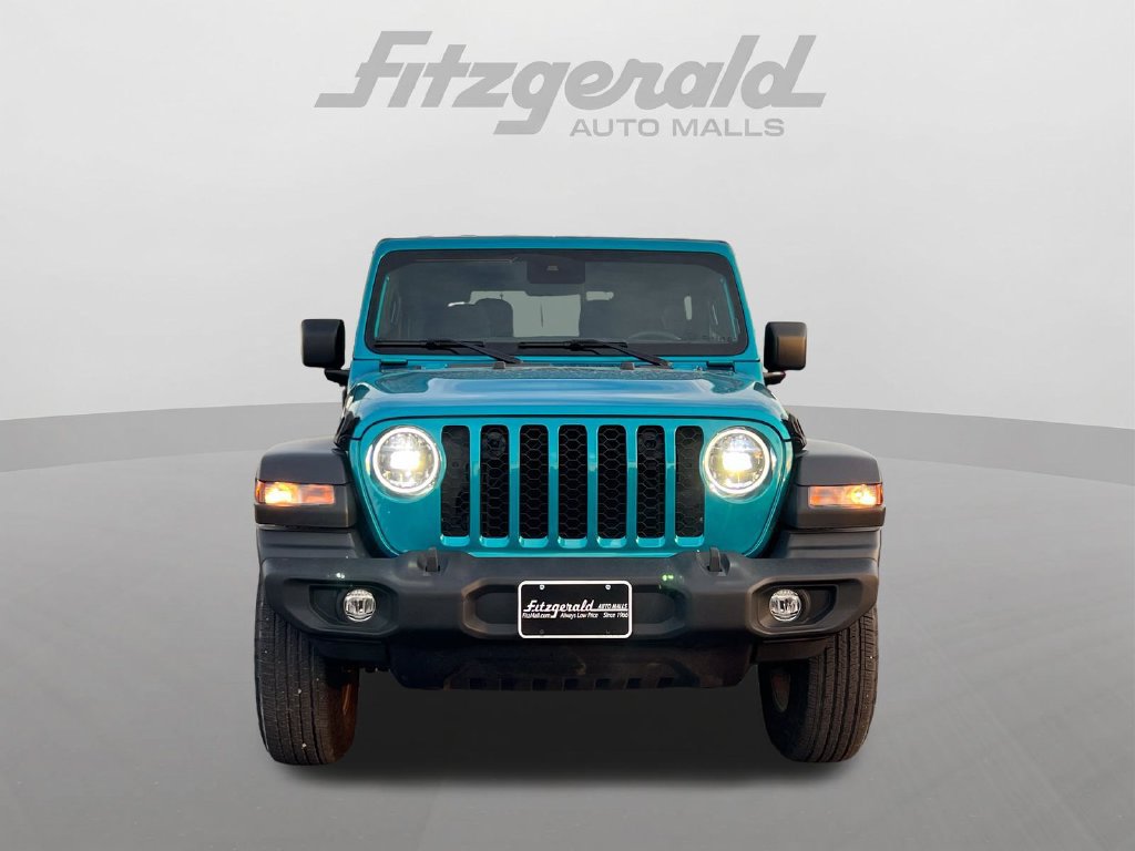 Used 2024 Jeep Wrangler Sport AWD/4WD image 6