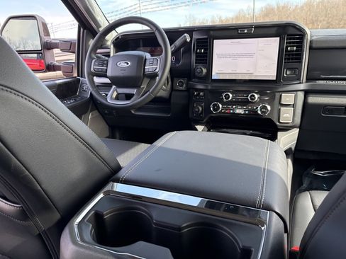 New 2026 Ford F250 Lariat w/ Lariat Premium Package image 28