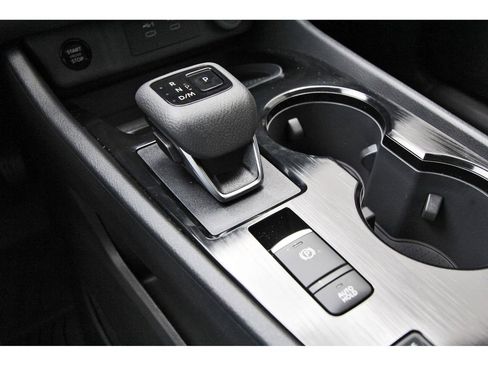 Certified 2026 Nissan Rogue S image 24