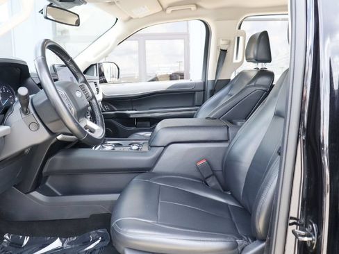 Certified 2024 Ford Expedition Max XLT AWD/4WD image 4