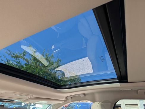 Certified 2023 Lincoln Aviator Reserve RWD image 15