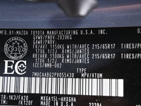 Used 2023 Toyota Corolla Cross LE AWD/4WD image 2