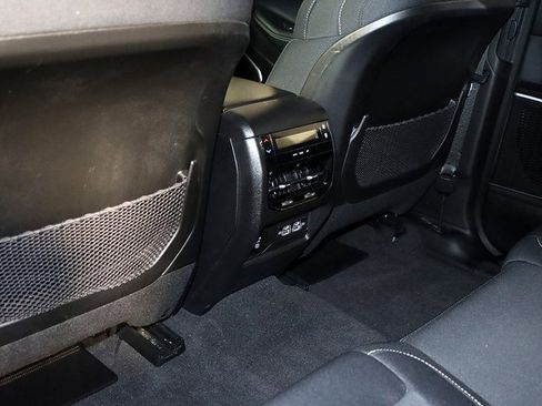 Used 2022 Jeep Grand Cherokee L Laredo w/ Luxury Tech Group I image 16