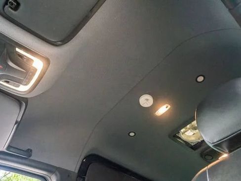 Used 2022 Mercedes-Benz Sprinter 2500 image 27