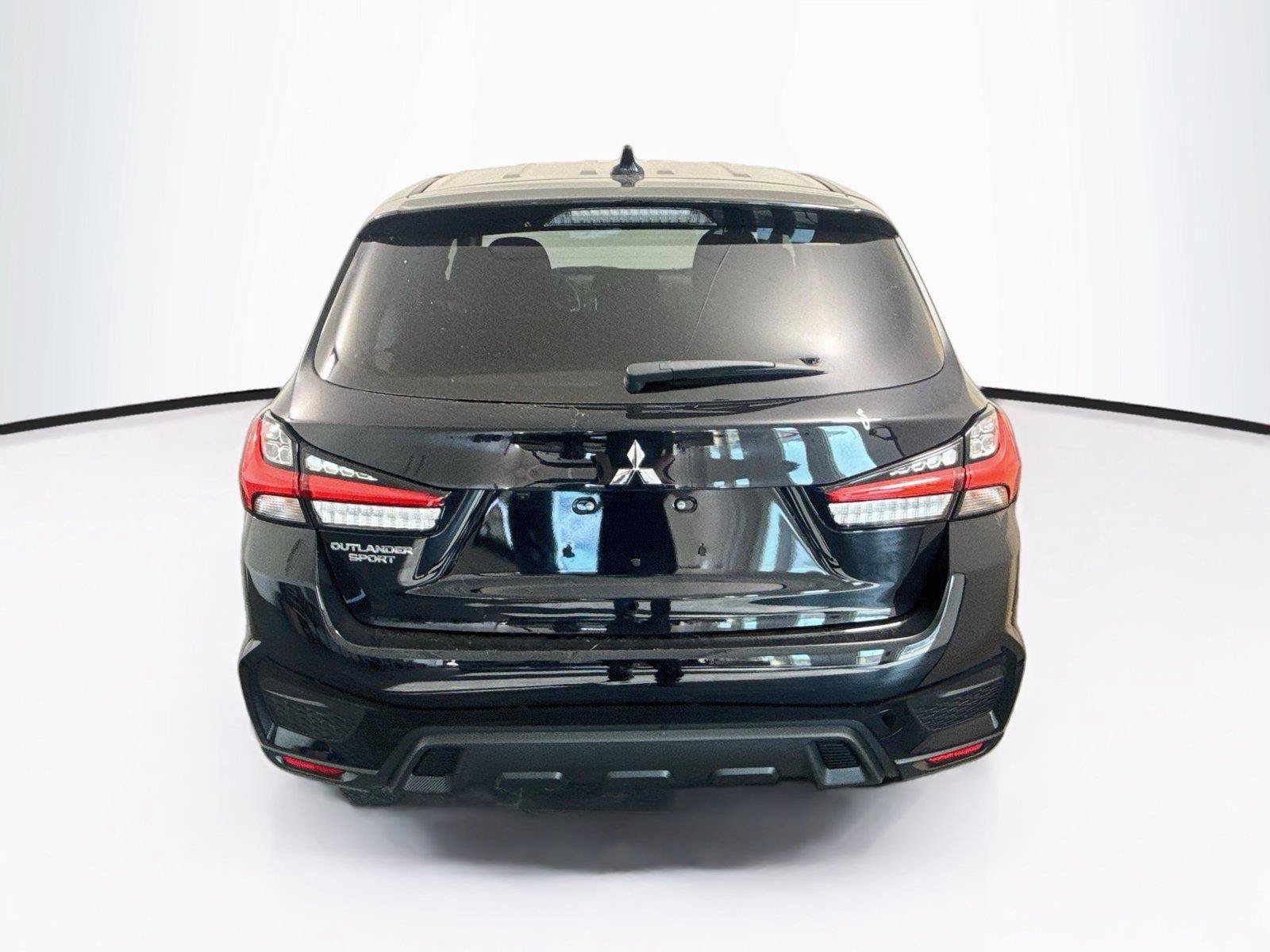 Used 2026 Mitsubishi Outlander Sport AWD image 4