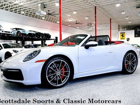 Used 2024 Porsche 911 Carrera 4S AWD/4WD image 1