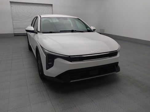 Used 2025 Kia K4 FWD image 14