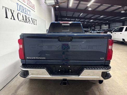Used 2023 Chevrolet Silverado 3500 LT w/ Convenience Package AWD/4WD image 8
