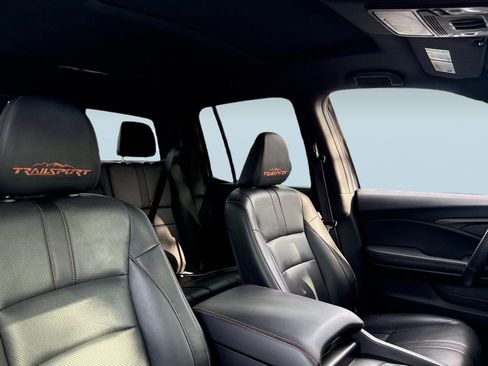Certified 2025 Honda Ridgeline TrailSport image 30