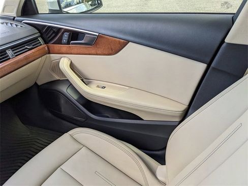 Used 2022 Audi A4 2.0T Premium Plus w/ Premium Plus Package image 18