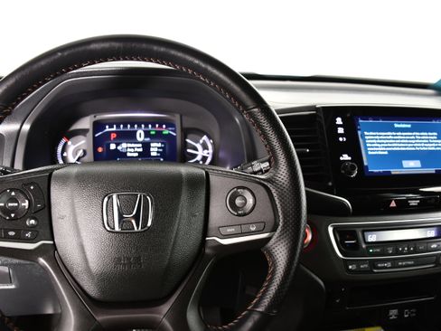 Certified 2023 Honda Passport TrailSport image 16