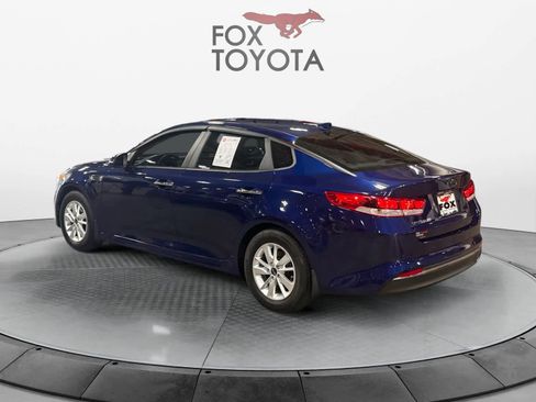 Used 2018 Kia Optima LX image 4