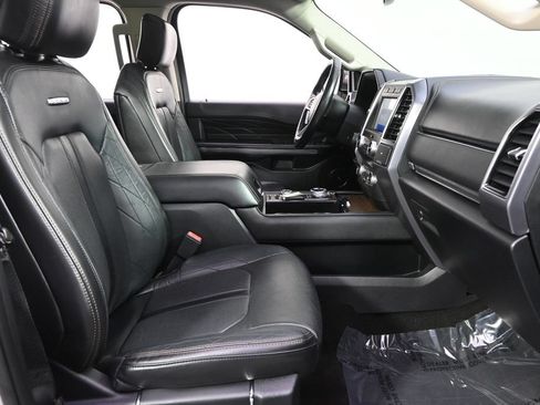 Used 2020 Ford Expedition Platinum AWD/4WD image 16