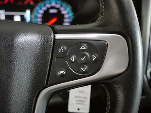 Used 2018 GMC Sierra 1500 SLE image 27