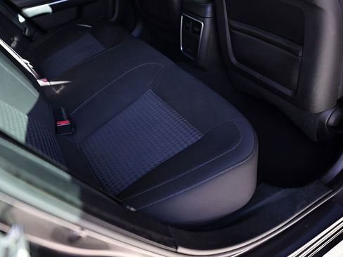 Used 2019 Dodge Charger R/T image 54