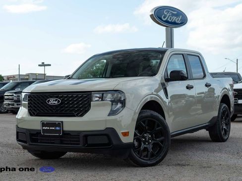 Used 2025 Ford Maverick XLT w/ XLT Luxury Package AWD/4WD image 1