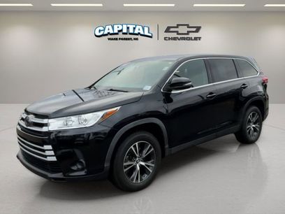 Used 2019 Toyota Highlander LE