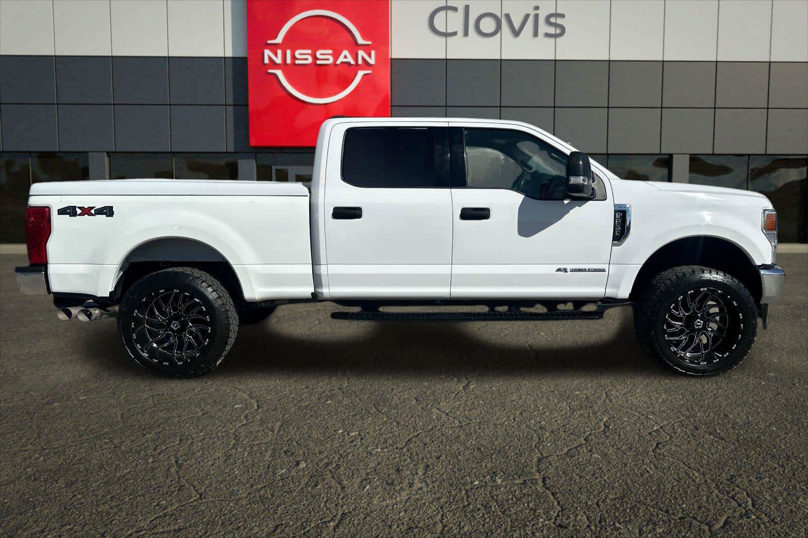 Used 2022 Ford F250 XLT AWD/4WD image 8