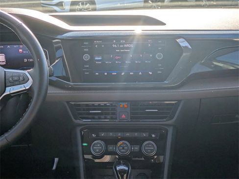 Certified 2024 Volkswagen Taos SEL image 18