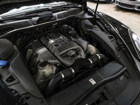 Used 2014 Porsche Cayenne Turbo S AWD/4WD image 55