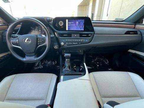 Used 2025 Lexus ES 350 w/ Premium Package FWD image 44