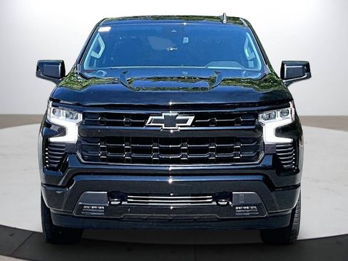 Used 2024 Chevrolet Silverado 1500 RST w/ Protection Package AWD/4WD image 3