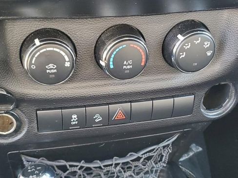 Used 2014 Jeep Wrangler Unlimited Sport w/ Connectivity Group image 26