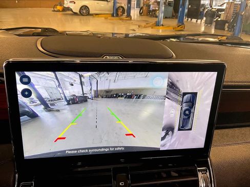 Used 2024 Lincoln Navigator Reserve image 27