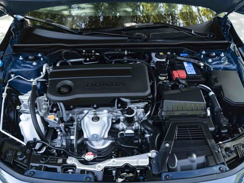 Used 2025 Honda Civic Sport image 42