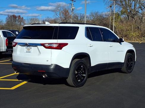 Certified 2020 Chevrolet Traverse LT image 2