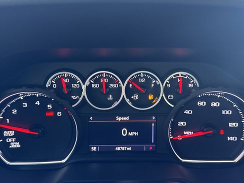 Used 2023 Chevrolet Suburban LS image 31