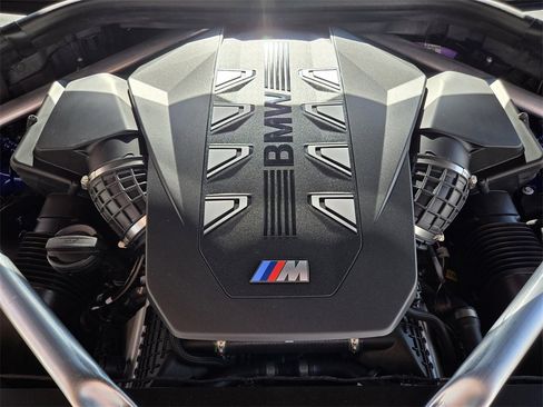 New 2026 BMW X5 M60i image 33