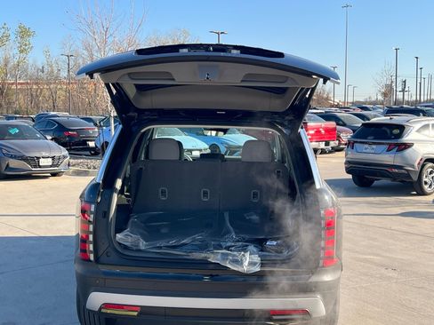 New 2026 Hyundai Palisade SE image 14