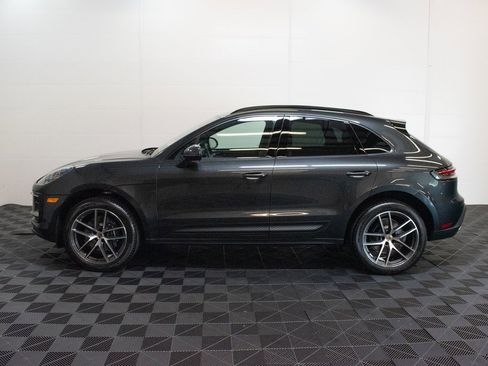 New 2025 Porsche Macan image 2