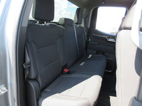 Certified 2026 GMC Sierra 1500 SLE RWD image 22