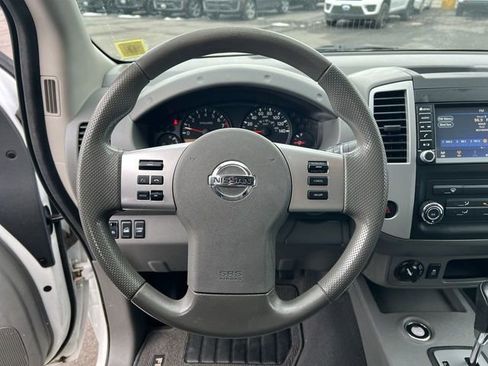 Used 2021 Nissan Frontier SV w/ SV Utility Package image 20