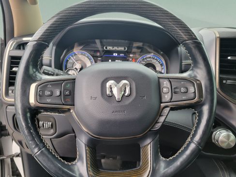Certified 2019 RAM 1500 Limited RWD image 16