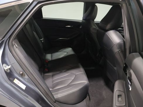 Used 2019 Toyota Avalon XLE w/ Moonroof Package FWD image 22